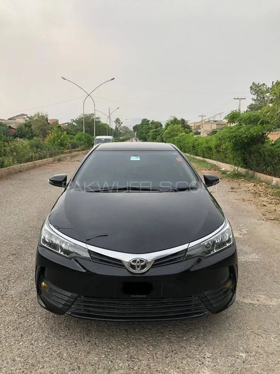 Toyota Corolla 2019 for Sale in Islamabad Image-1