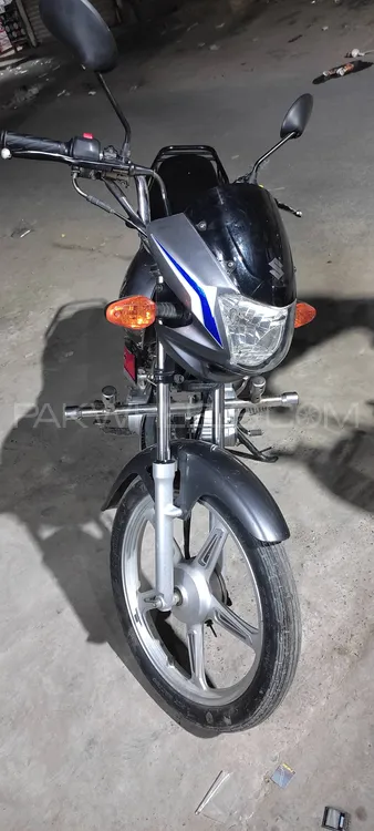 Olx deals triumph bikes