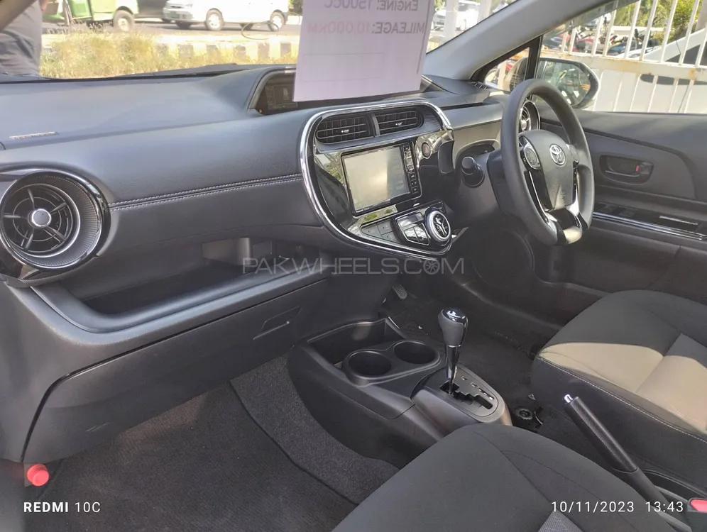 Toyota Aqua 2020 for Sale in Lahore Toyota Aqua 2020 for Sale in Lahore Image-12