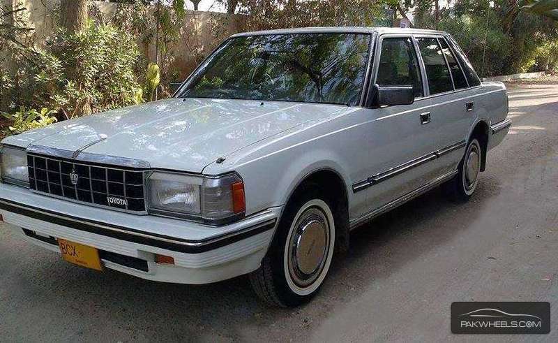 Toyota crown 1984