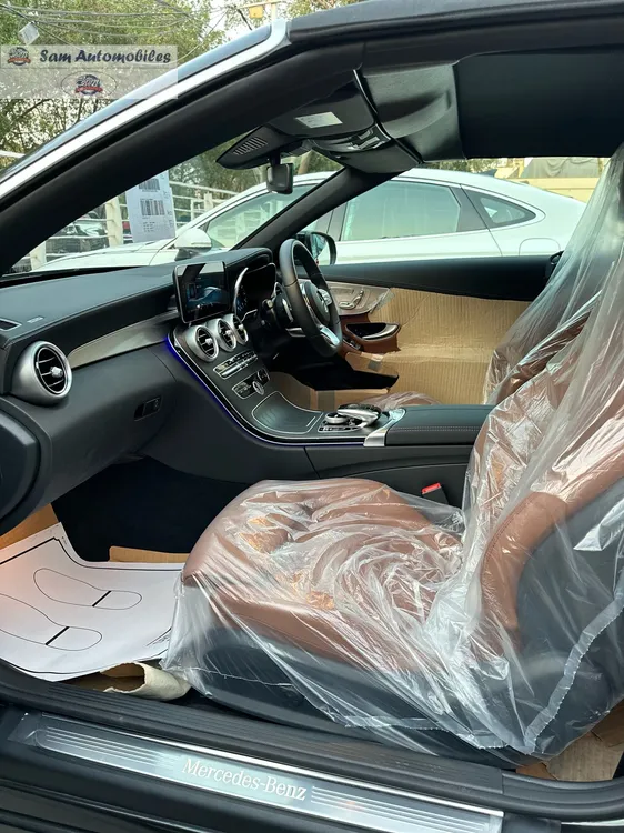 Mercedes Benz C Class Cabriolet 2021 for Sale in Karachi Mercedes Benz C Class Cabriolet 2021 for Sale in Karachi Image-5