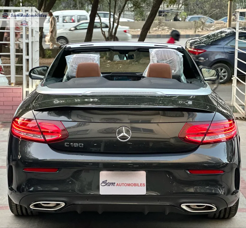 Mercedes Benz C Class Cabriolet 2021 for Sale in Karachi Mercedes Benz C Class Cabriolet 2021 for Sale in Karachi Image-11