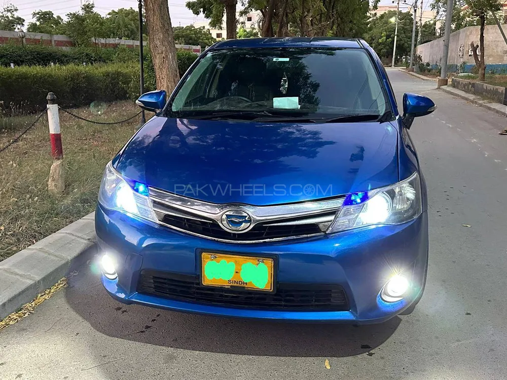 Toyota Corolla Fielder Hybrid 2013 for sale in Karachi | PakWheels