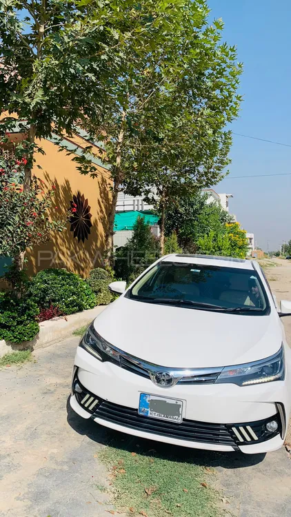 Toyota Corolla 2018 for Sale in Peshawar Image-1