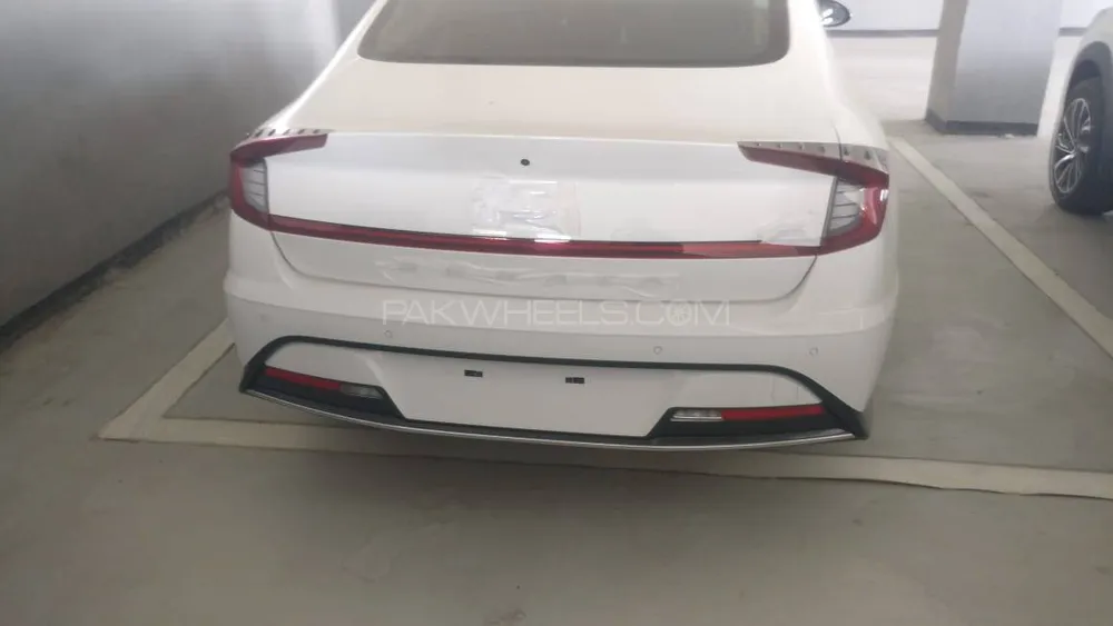 Hyundai Sonata 2023 for Sale in Lahore Image-1