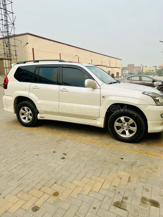Toyota Prado 2006 for Sale in Faisalabad Image-1