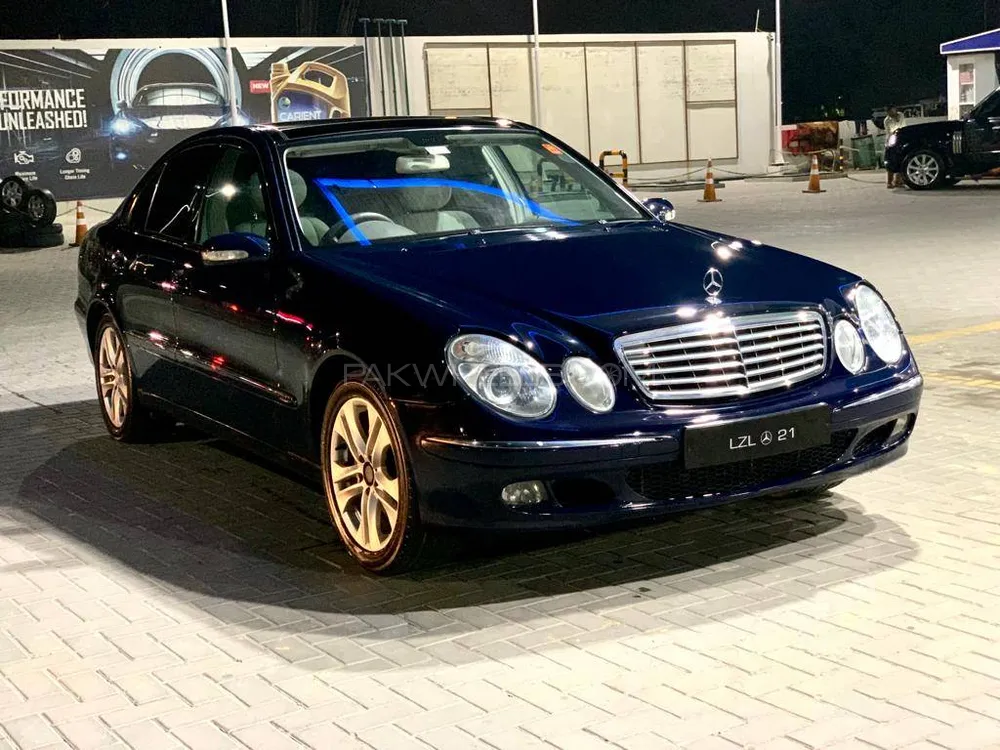 Mercedes Benz E Class E200 2004 for sale in Lahore | PakWheels