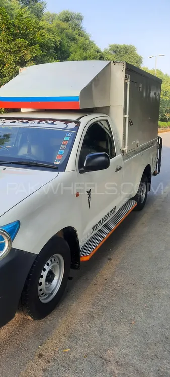 Toyota Hilux 2016 for Sale in Bahawalpur Image-1