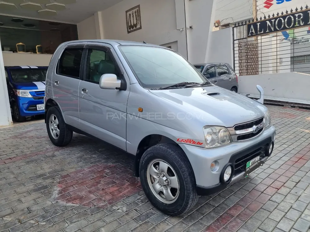 Daihatsu Terios Kid 2012 for Sale in Multan Image-1
