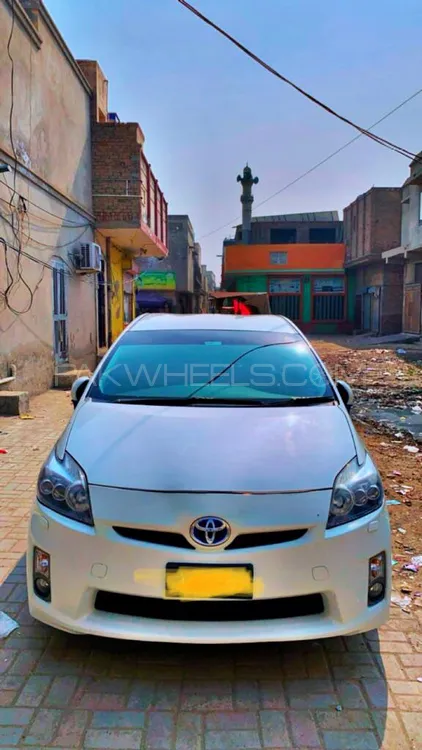 Toyota Prius 2010 for sale in D.G.Khan