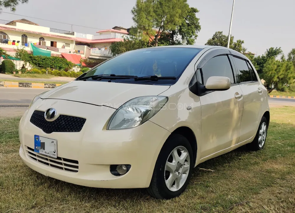 Toyota Vitz 2007 for Sale in Islamabad Image-1