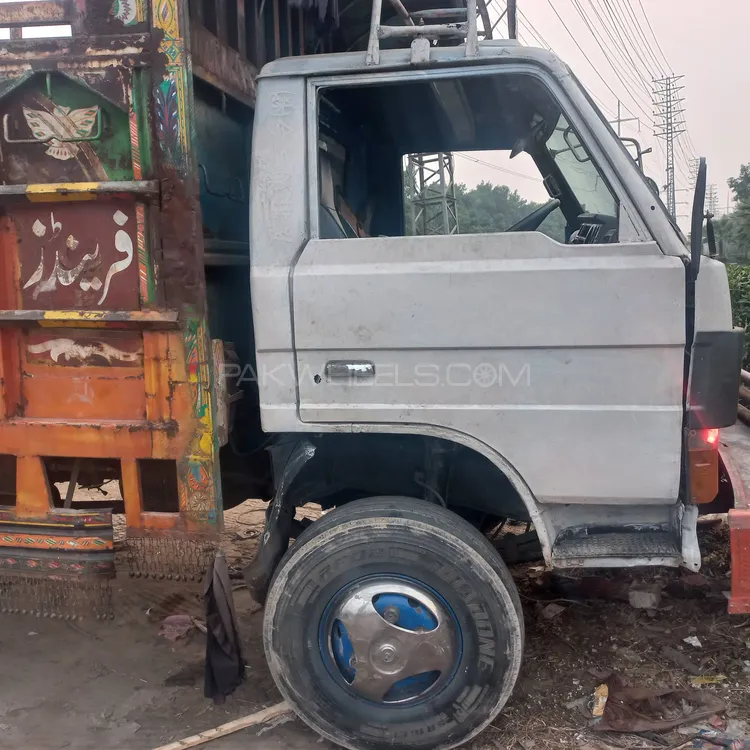 Mazda Other 2016 for Sale in Lahore Image-1