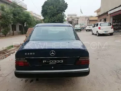 Mercedes Benz 200 D 1986 for sale in Islamabad