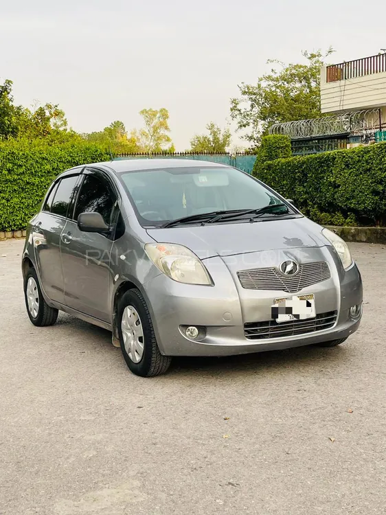 Toyota Vitz 2007 for Sale in Islamabad Image-1