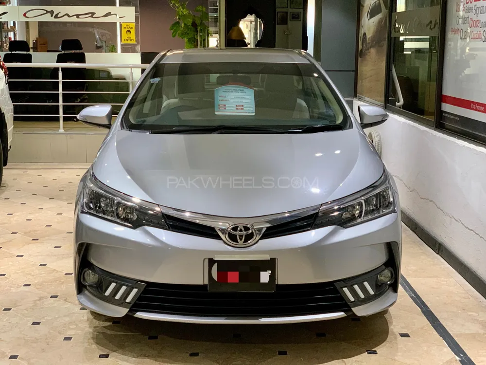 Toyota Corolla 2019 for Sale in Islamabad Image-1