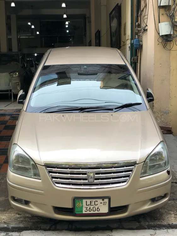 Toyota Premio 2005 for Sale in Lahore Image-1