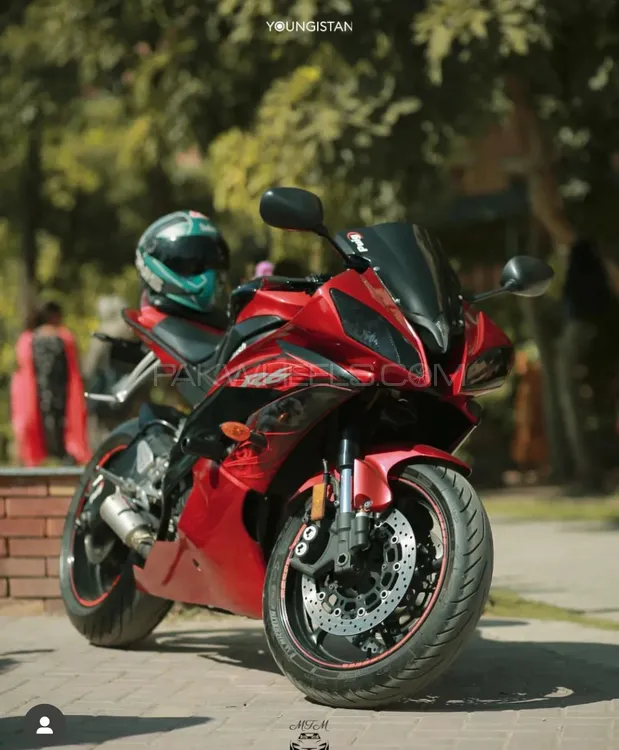 Yamaha YZF-R6 2011 for Sale Image-1