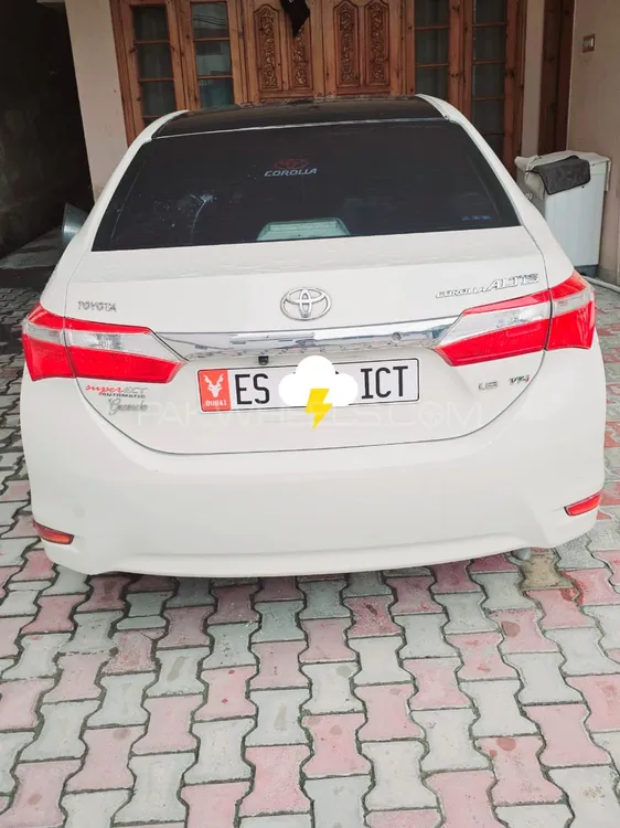 Toyota Corolla 2015 for Sale in Abbottabad Image-1