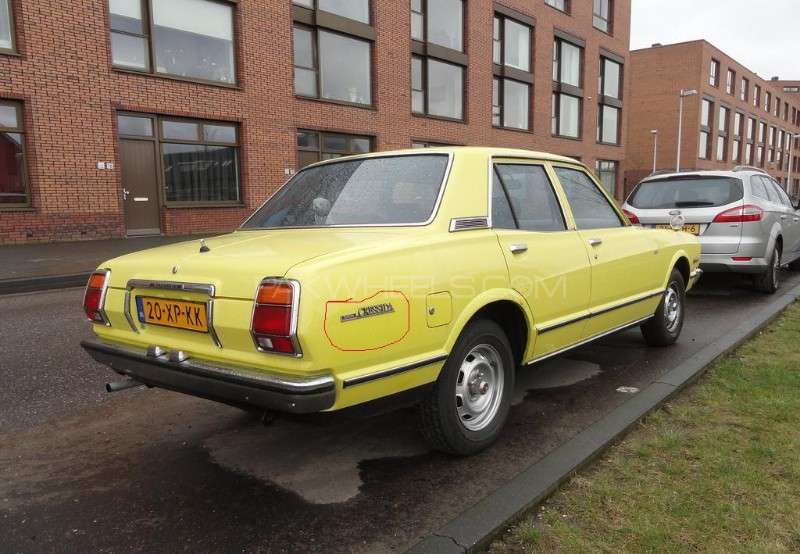 Toyota cressida x30