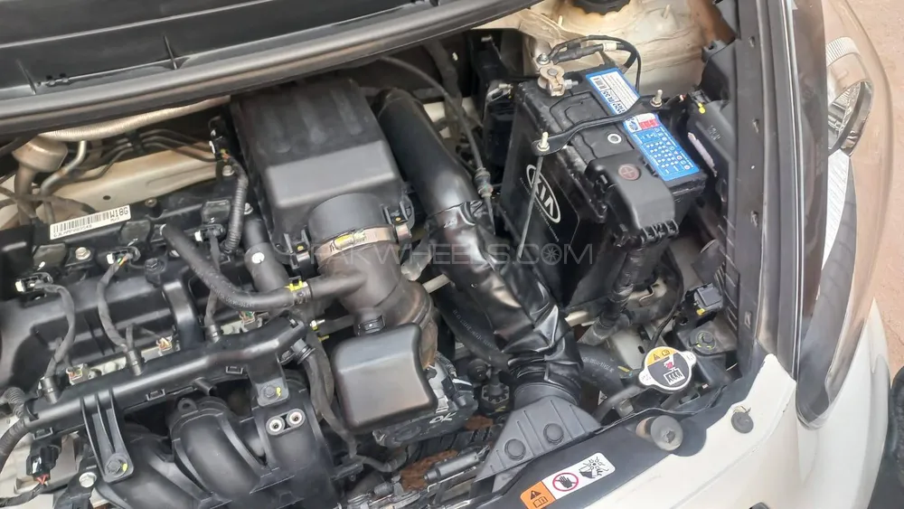 KIA Picanto 2021 for Sale in Multan Image-1