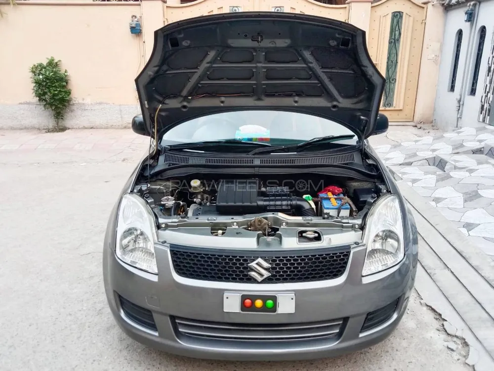 Suzuki Swift 2011 for Sale in Multan Image-1