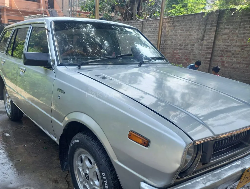 Toyota Corolla 1976 for sale in Lahore