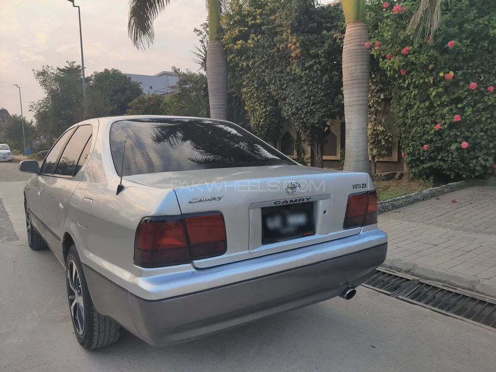 Toyota Camry 1996 for sale in Peshawar