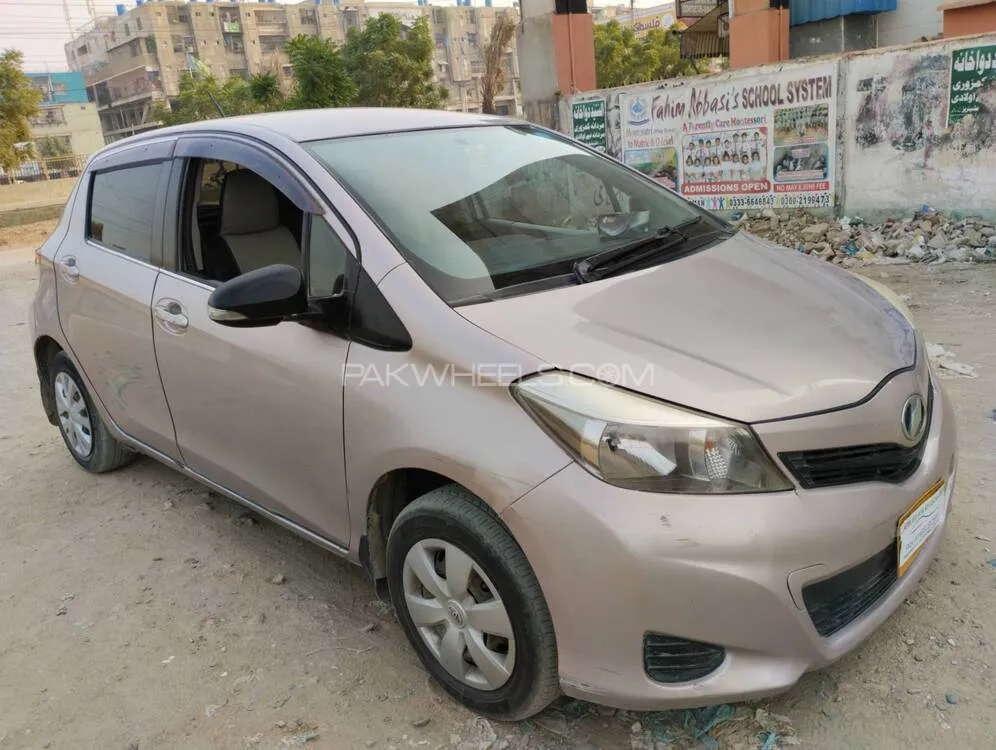 Toyota Vitz 2012 for sale in Karachi