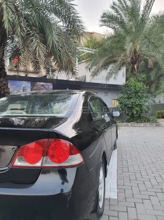 Honda Civic 2010 for Sale in Islamabad Image-1