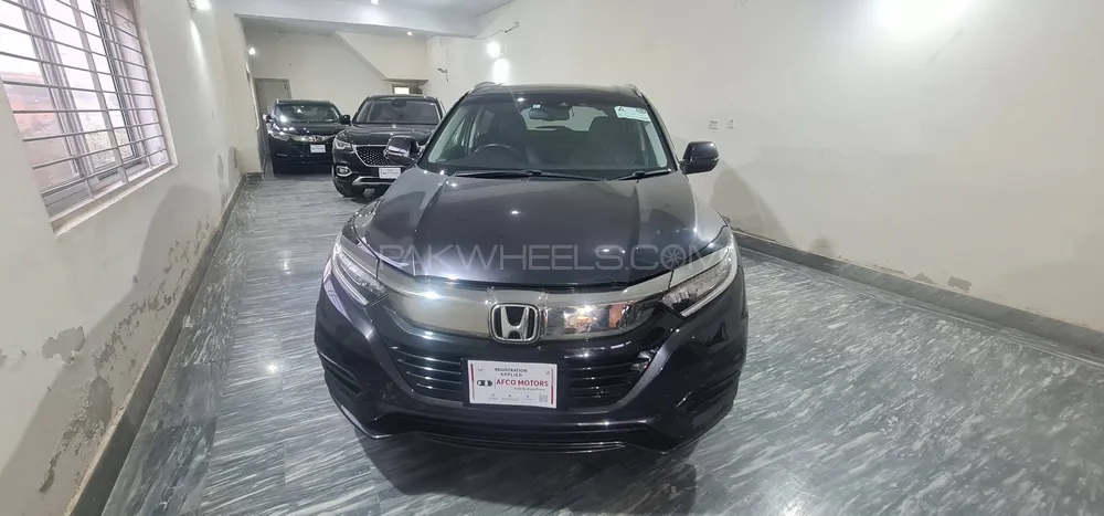Honda Vezel 2018 for Sale in Okara Image-1
