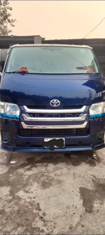 Toyota Hiace 2013 for Sale in Faisalabad Image-1