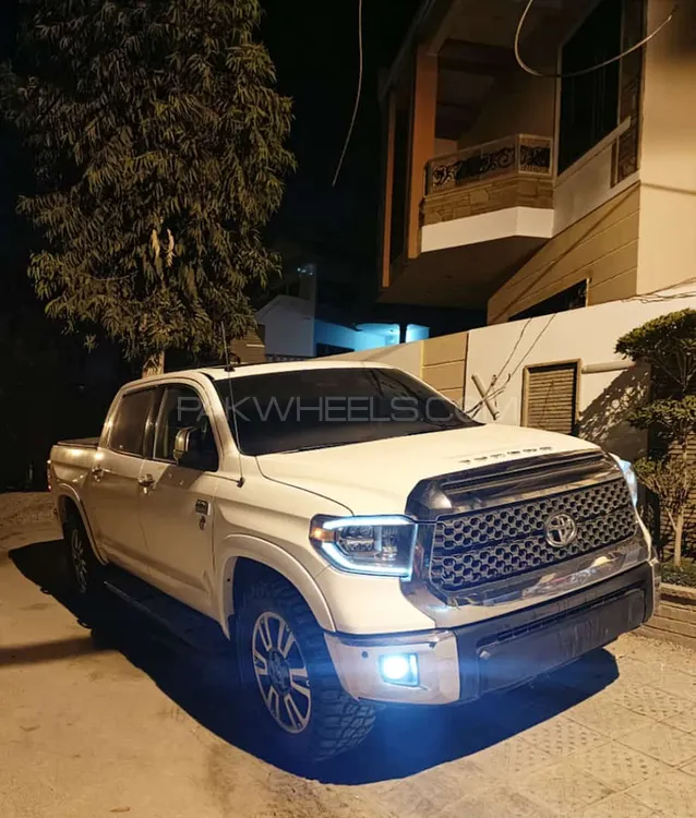Toyota Tundra 2019 for Sale in Karachi Image-1