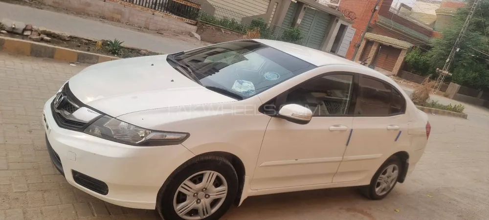 Honda City 2018 for Sale in Hyderabad Image-1