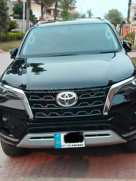 Toyota Fortuner 2021 for sale in Peshawar