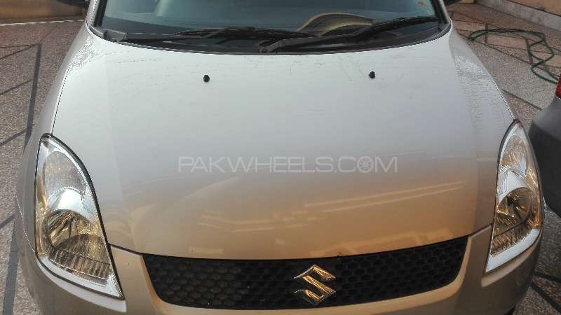 Suzuki Swift 2011 for Sale in Gujranwala Image-1