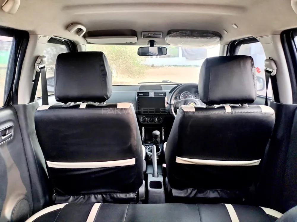 Suzuki Swift 2013 for Sale in Karachi Image-1