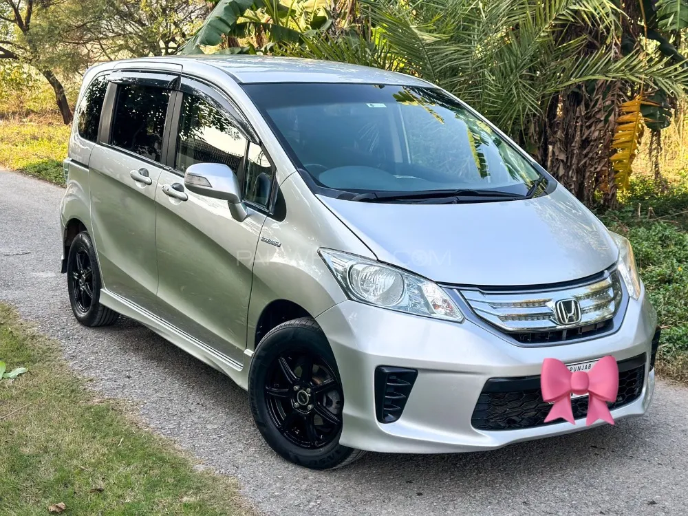 Honda Freed 2012 for Sale in Sialkot Image-1