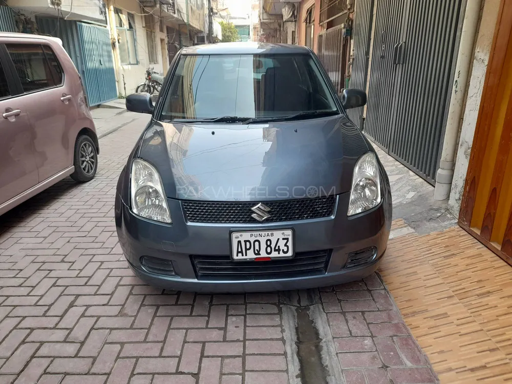 Suzuki Swift 2004 for Sale in Lahore Image-1