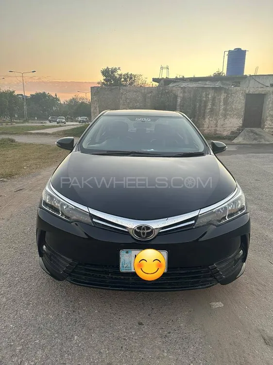 Toyota Corolla 2017 for Sale in Islamabad Image-1