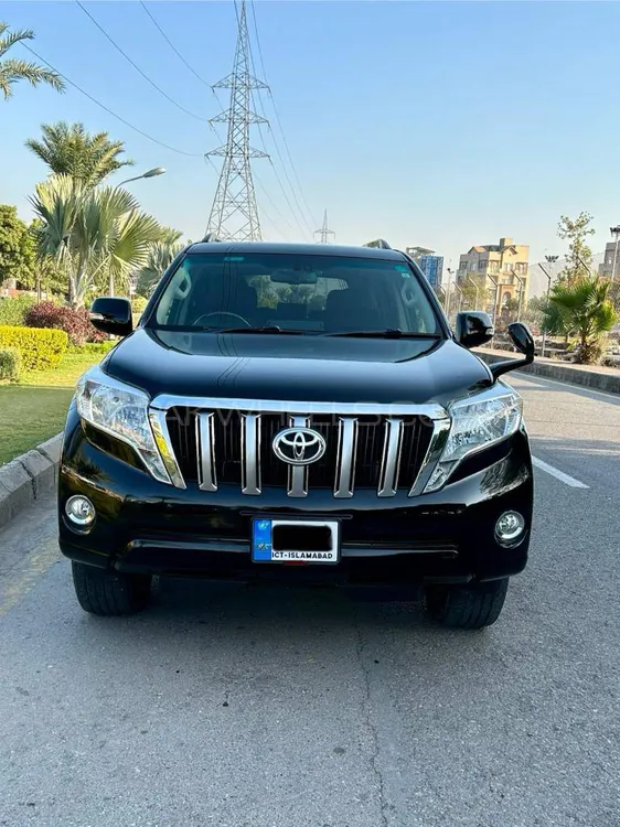 Toyota Prado 2011 for Sale in Islamabad Image-1