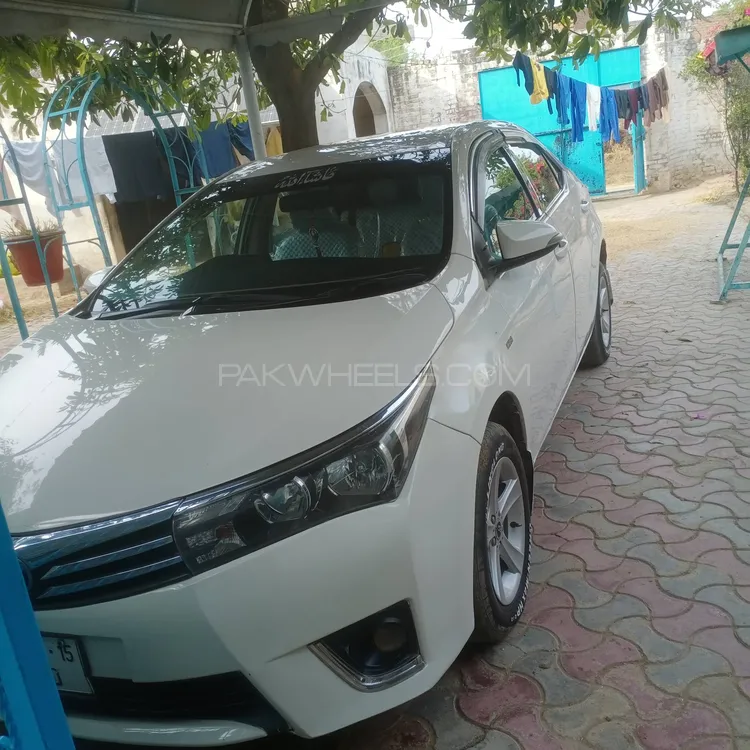 ٹویوٹا کرولا 2015 for Sale in گجرات Image-1