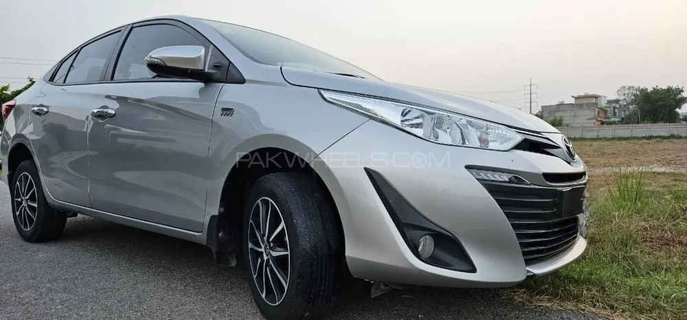 Toyota Yaris Sedan 2021 for Sale in Lahore Image-1