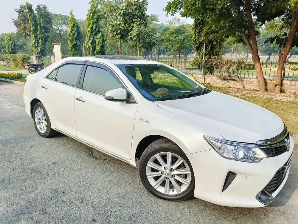 Toyota Camry 2012 for Sale in Lahore Image-1