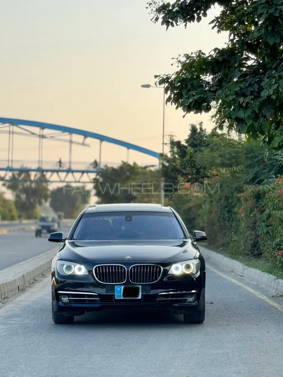 BMW 7 Series 2009 for Sale in Lahore Image-1