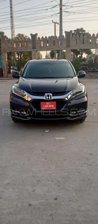 Honda Vezel 2014 for Sale in Rawalpindi Image-1