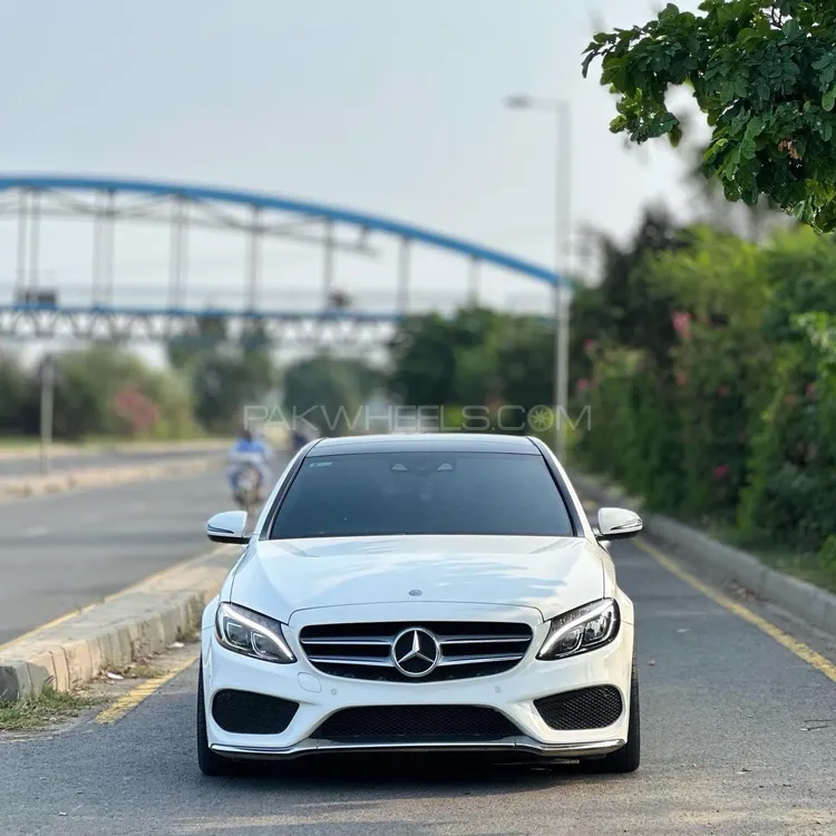 Mercedes Benz C Class 2015 for Sale in Lahore Image-1