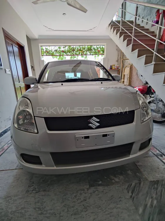 Suzuki Swift 2005 for Sale in Taxila Image-1