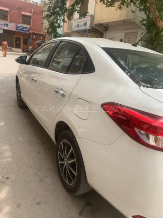 Toyota Yaris Sedan 2022 for Sale in Karachi Image-1
