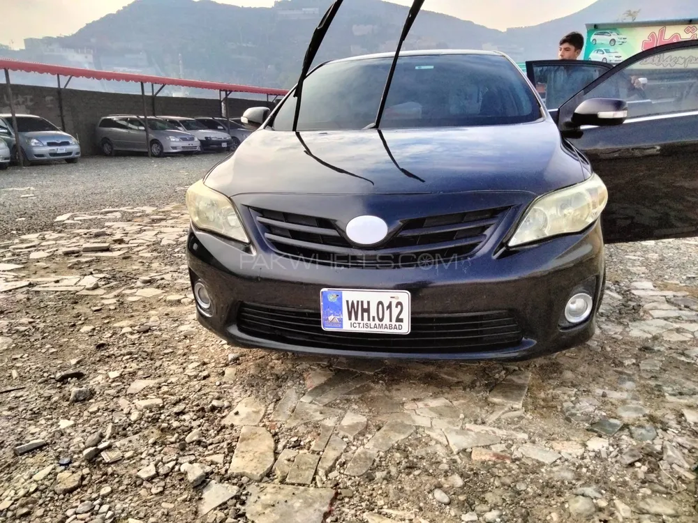Toyota Corolla 2012 for Sale in Peshawar Image-1