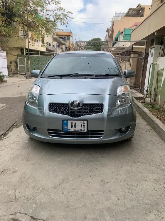 Toyota Vitz 2007 for Sale in Islamabad Image-1